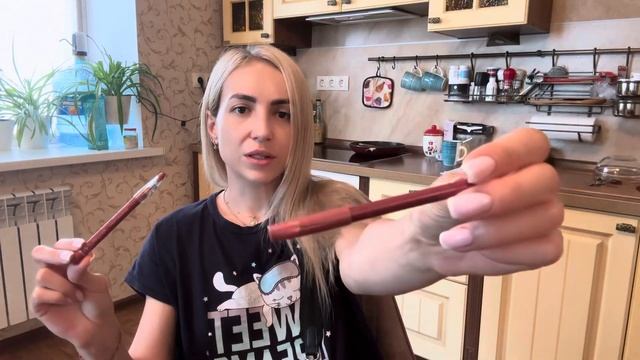 VLOG/ ЧТО В СУМКЕ У КАЖДОЙ ДЕВУШКИ? / ПОКУПКИ / МОЙ МАНИКЮР смотреть онлайн