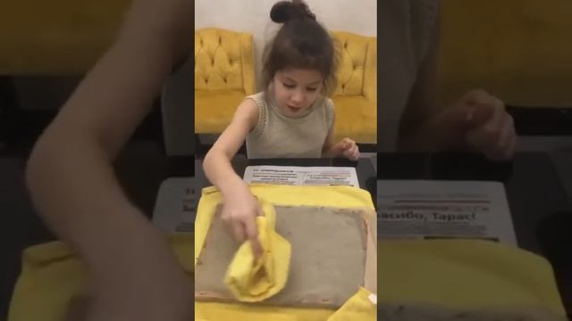 Опыт с макулатурой 😂 смотреть онлайн