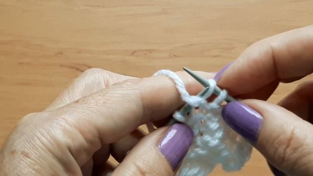Красивый узор спицами для тёплого кардигана, пуловера, жилета. смотреть онлайн