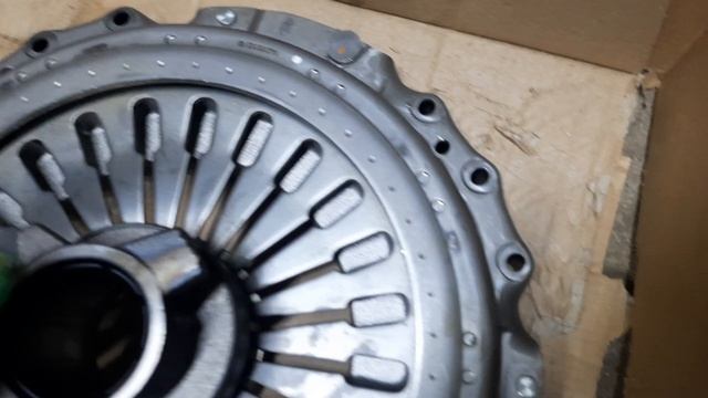 Как снять выжимной подшипник MAN смотреть онлайн