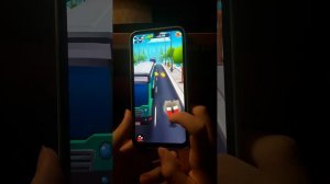 Играю в игру Мой Говорящий Том бег за золотом. Открываю сейфы с наградами. Забираю свои награды.