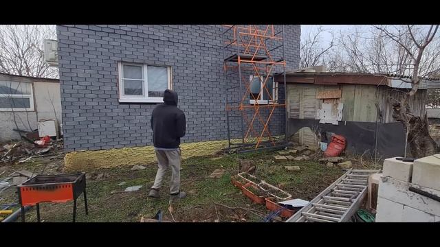 Освещение рассадника. Начинаем строить беседку.