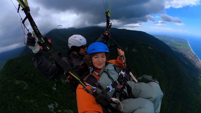 на параплане с Мамдзышхе в ДР #гагра #параплан #мамдзышха #полёт #абхазия2024 #сухум #полёт #travel смотреть онлайн