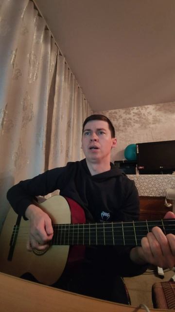 Любэ - Берёзы #любэ #гитарист #певецкоторогождали #бере смотреть онлайн