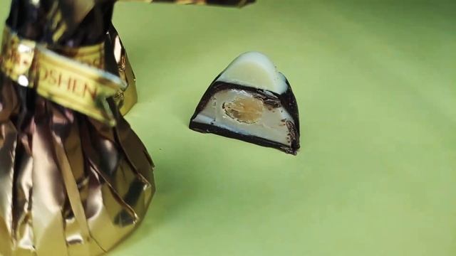 Монблан с цельным лесным орехом смотреть онлайн