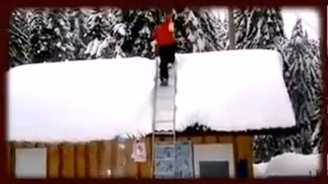Мужика засыпало снегом с крыши Прикольное видео! смотреть онлайн