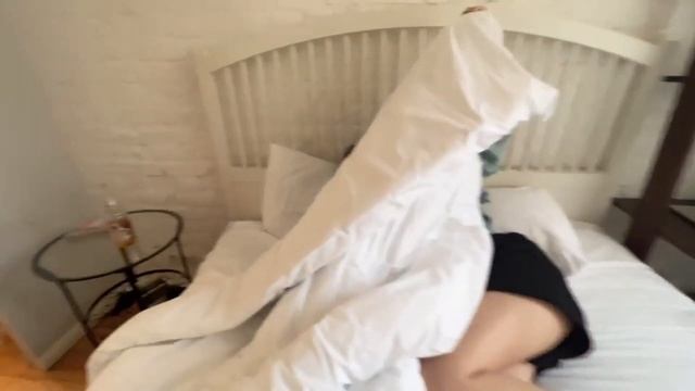 ЮЕЧКА СПАЛИЛА ТРУСЫ ГЕНСУХИ смотреть онлайн