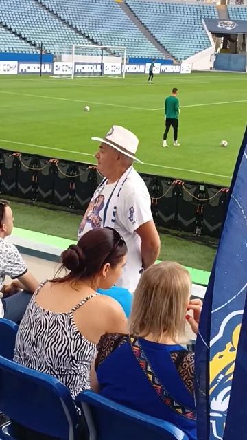 Стадион Фишт! Футбол! смотреть онлайн