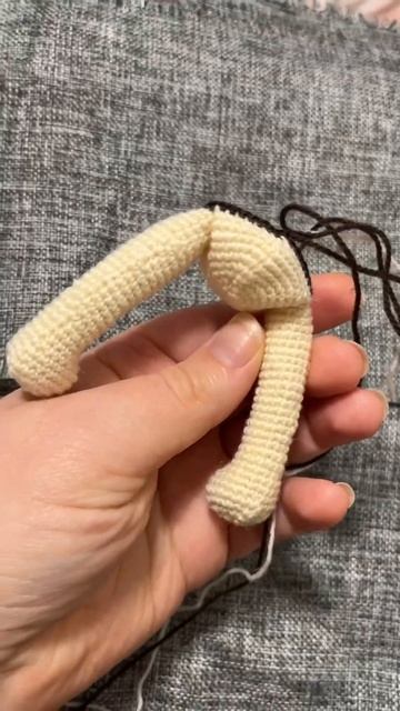 Связанная крючком Зайка. Crocheted Bunny #crochet #amigurumi #croche #crochetbunny #вяжукрючком смотреть онлайн