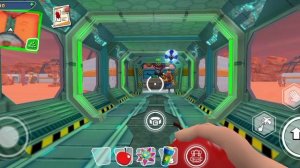 Максим пытается выбраться из марсианской лаборатории с помощью портала в Dark Riddle 2 Mars.