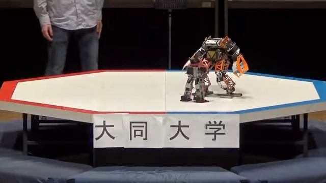 Выставка роботов в Японии (2015) смотреть онлайн