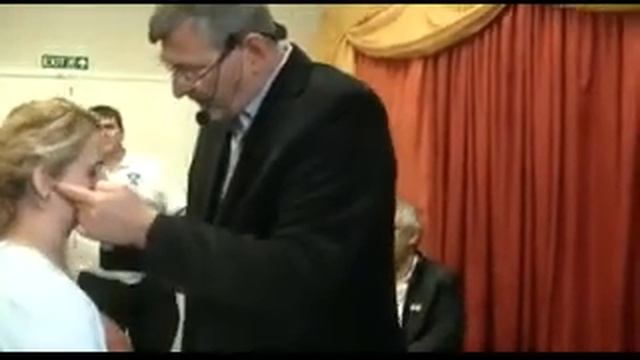 Молитва за изцеление от наследствена глухота -Слава на Исус!