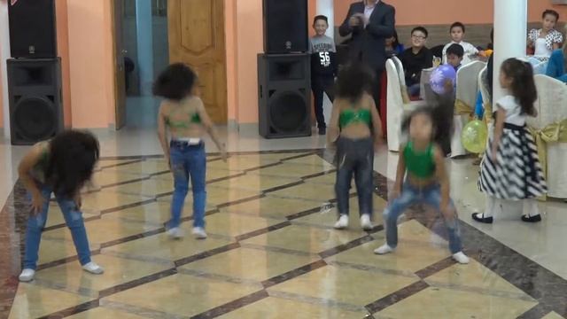 группа Импульс  танец Вини-пух