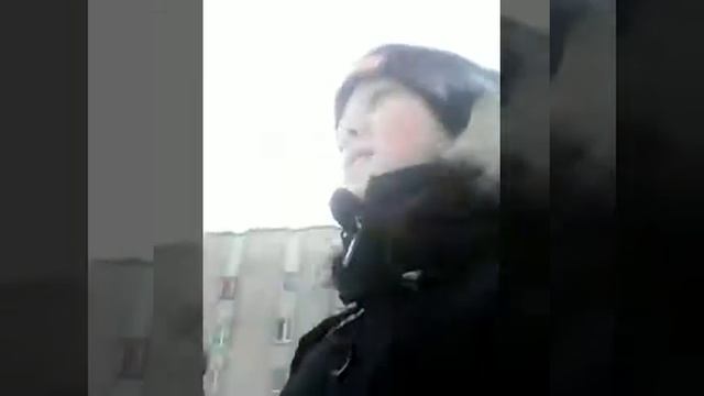 Играем в снежки