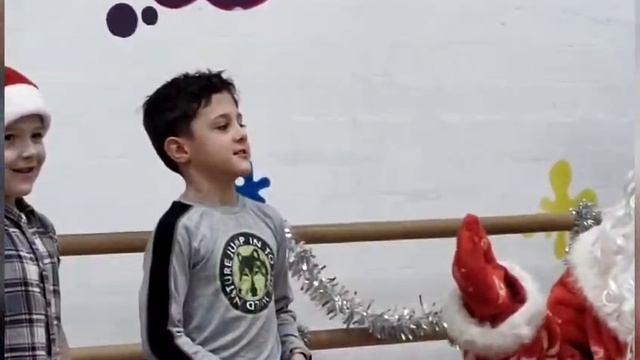 Новогодний бал смотреть онлайн