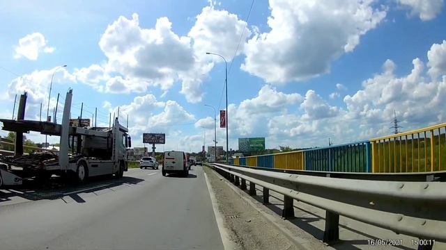 Пробка на въезде в Бучу смотреть онлайн