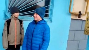 Алло...мама звонит