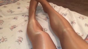 Расслабилась в колготках