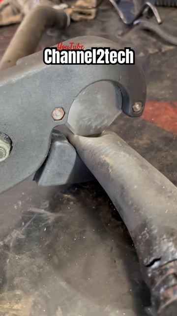 Утечка охлаждающей жидкости.Ремонт. смотреть онлайн