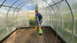 Ручной культиватор для грядок. Аккумуляторный культи?