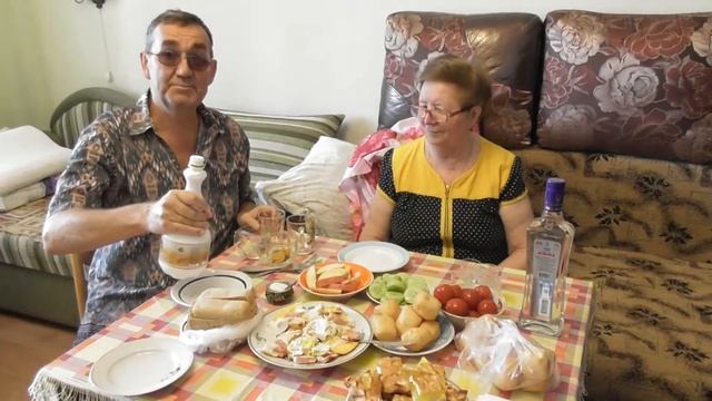 Шубат и баурсак - гостинцы из Казахстана.