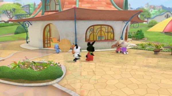 Бинг гуляет с Попрыгунчиком в саду! | Бинг Русском