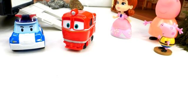 Игрушки из мультиков и Детский садик Капуки - Свинка Пеппа и НОВОСЕЛЬЕ - История игрушек для детей смотреть онлайн