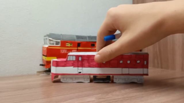 Модель тепловоза Дб20-91 из бумаги | The Db20-91 diesel locomotive model is made of paper. смотреть онлайн