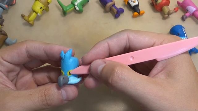 Suspects: Mystery Mansion. Таинственный особняк. Попугай Яра. Яра из пластилина.