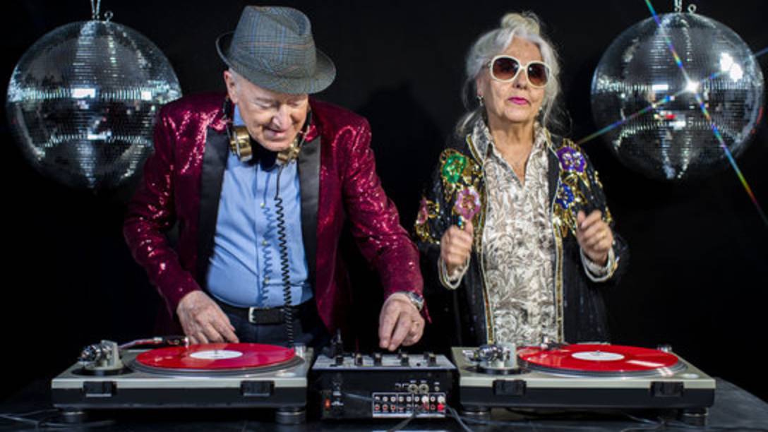 Ии создал очень крутой клип для Пенсионеров смотреть онлайн