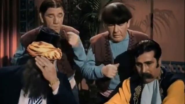 Чуть не умерла со смеху один из короткометражек , The Three Stooges Sh смотреть онлайн