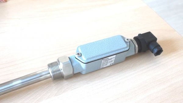 Как устроен и работает ёмкостный уровнемер