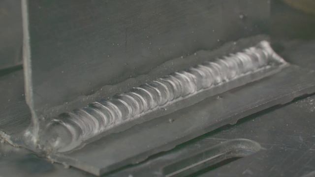 Сварочный полуавтомат TORROS MIG200 DoublePulse LCD (M2009). Полный об?