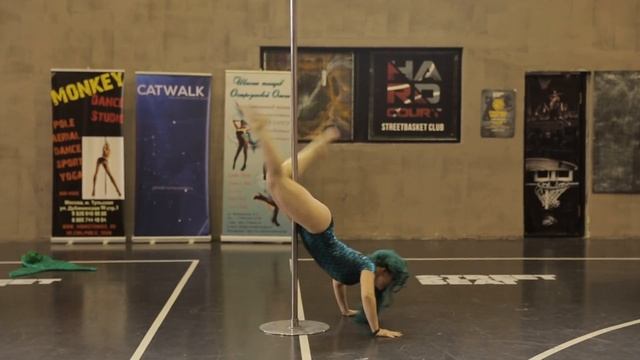 Тарасенкова Анна - Catwalk Dance Fest VIIl [pole dance, aerial] 10 апреля 2016г. смотреть онлайн