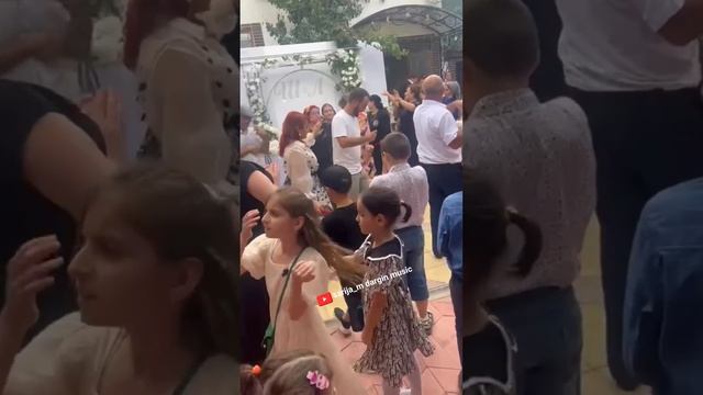 Сулейман Курбанкадиев на свадьбе сына Оксаны Омаровой. Красивая даргинская песня 👍👏🔥🔥🔥 смотреть онлайн
