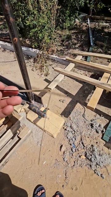 Листогиб из уголка и палок #сварка #стройка #листогиб #? смотреть онлайн