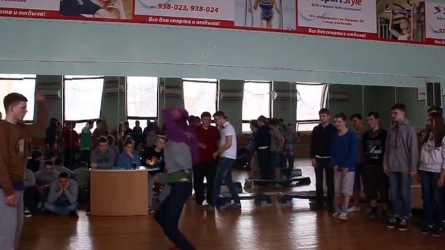 KALASHNYKOV | Новички | Никита Борисов (+) vs. Слава Батаев смотреть онлайн