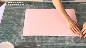 Лайфхак🔥  Как приклеить бумагу ровно на картон 😎