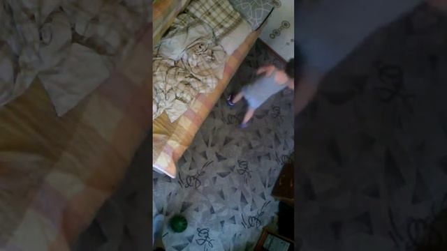Играли с братом в футбол дома когда на улице дождь и снег идёт