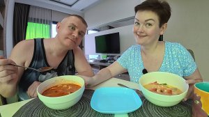 Мукбанг у нас в Таиланде появились свои ТРАДИЦИИ! НАЛОПАЛИСЬ вкусный Том Ям в Паттайе от ПУЗА) Обед
