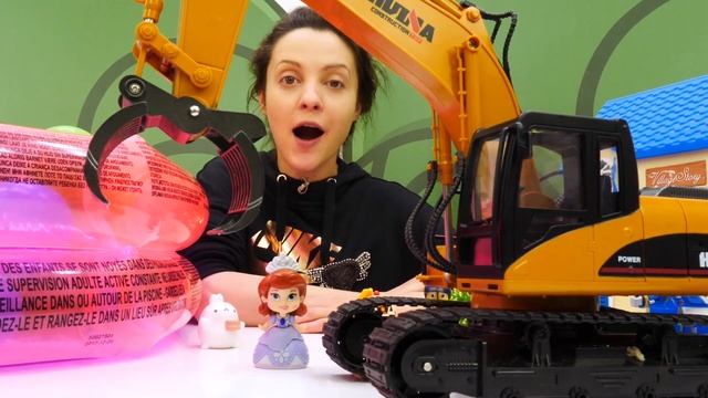 Игры для детей - Что в бассейне с шариками? Мультики про игрушки Детский сад смотреть онлайн