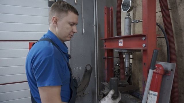 Замена шаровой Nissan Qashqai J10