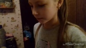 Скажи 8 раз ёлка, топни 8 раз и выпей стакан воды