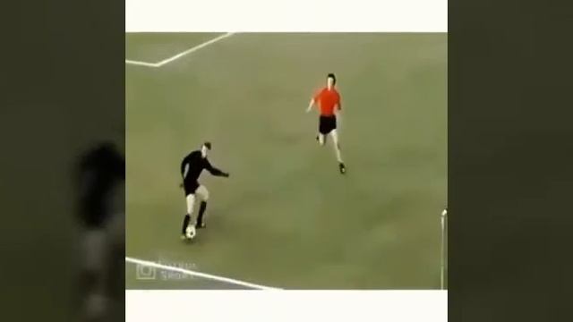 Гениальный финт вратаря! смотреть онлайн