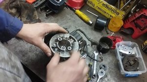 Бензобур или мотокоса не развивает обороты и глохнет