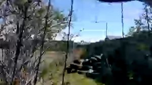 Таскаю шины к берегу для укрепления берега