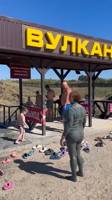 Шок / море грязи / зомби #море #азовскоеморе