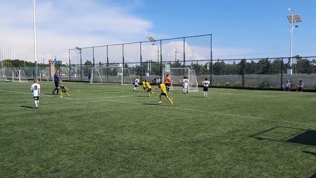 Тюмень 12-Евпатория 13 (1 тайм)