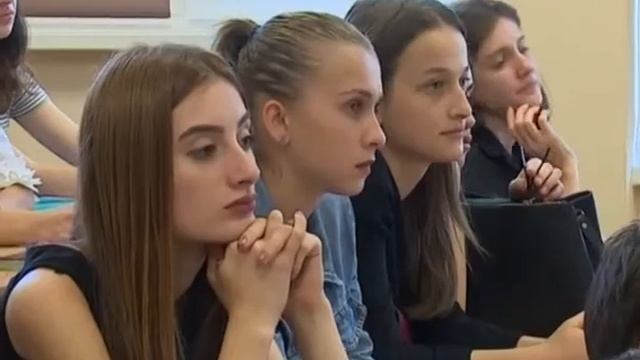 Адгур Харазия в АГУ (абх) 26.09.2017