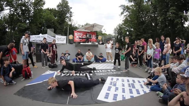 Karlito & Cosmic VS George & Play Rock | Breaking Juniors | Банка фанка 2018